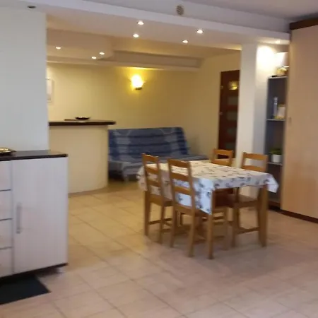 Apartamenty Warka 아파트