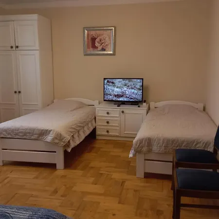 Apartamenty Warka 아파트