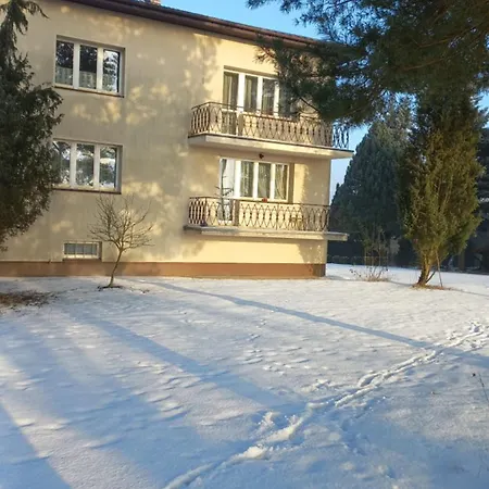 Apartamenty Warka 아파트 바르카