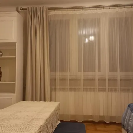 Apartamenty Warka 바르카