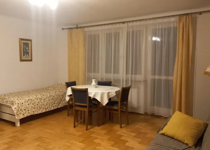 Apartamenty Warka Daire