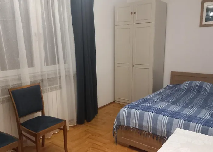 Apartamenty Warka Daire *