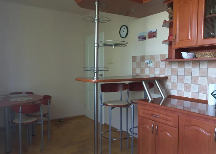 Daire Apartamenty Warka Warka