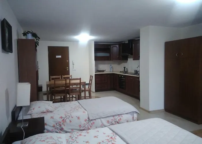 Daire Apartamenty Warka Warka